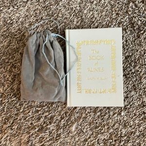 Rune Stones w/book